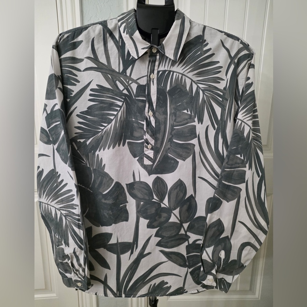 Zara Men's Monochrome Leaf Print Shirt